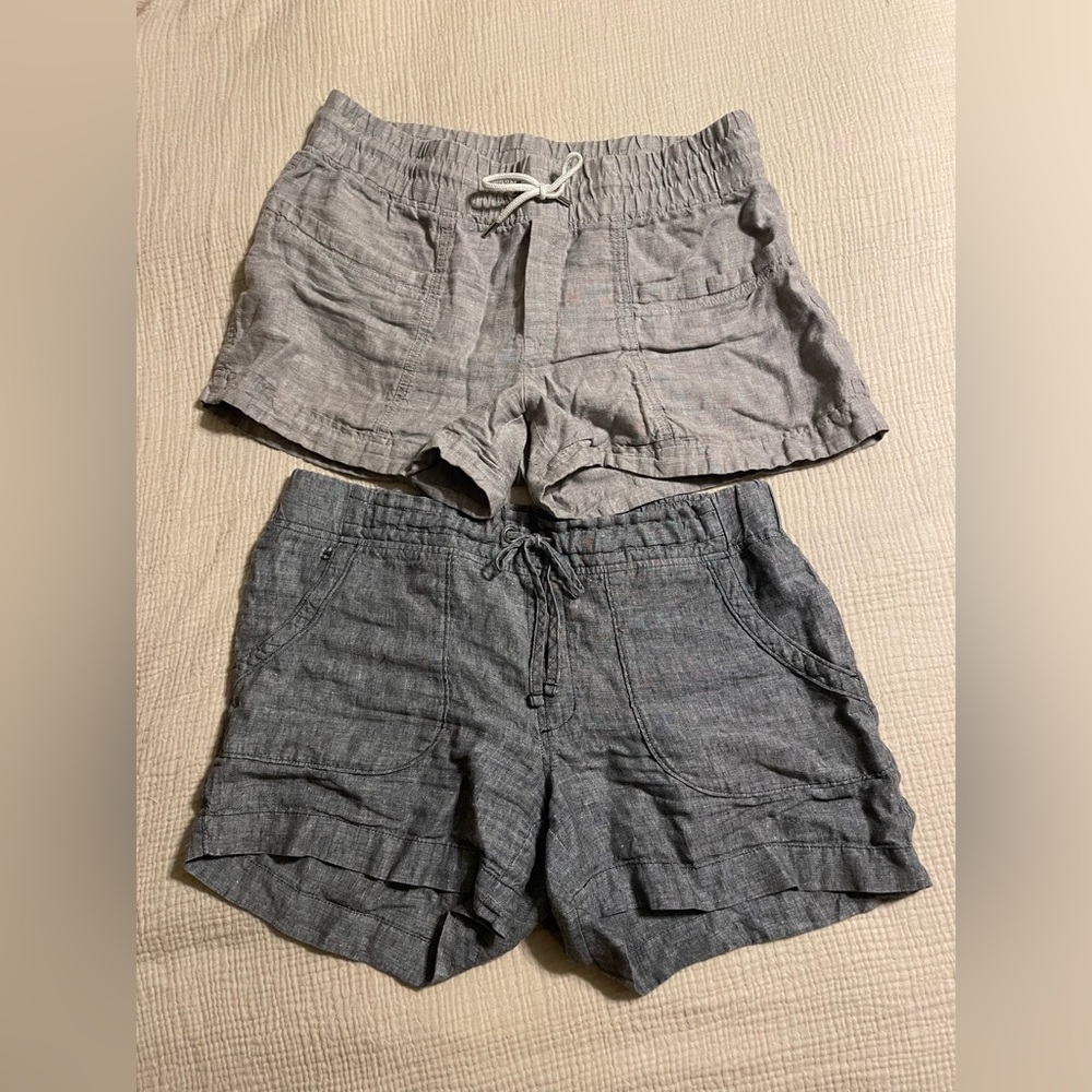 Athleta Women's Cargo Shorts in light and dark Gray